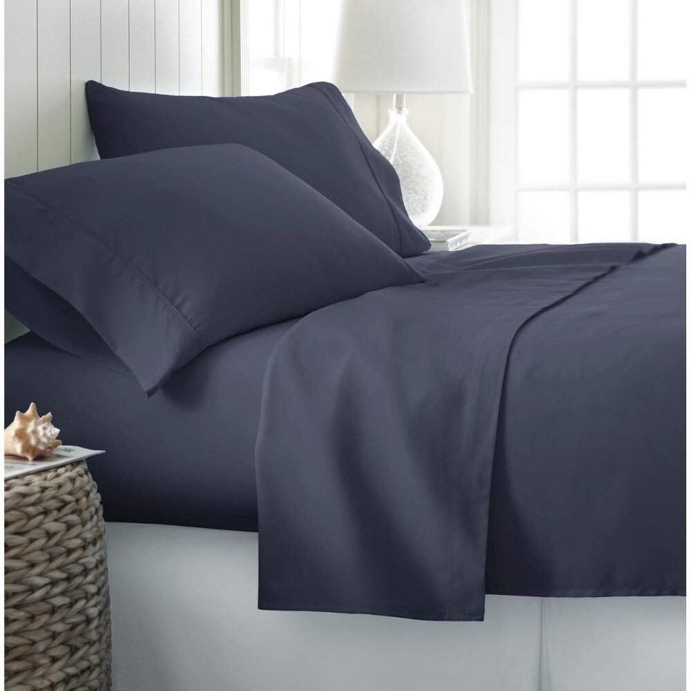 NWT Ienjoy Home Microfiber Soft Brush 3-Piece Sheet Set Navy Blue Twin